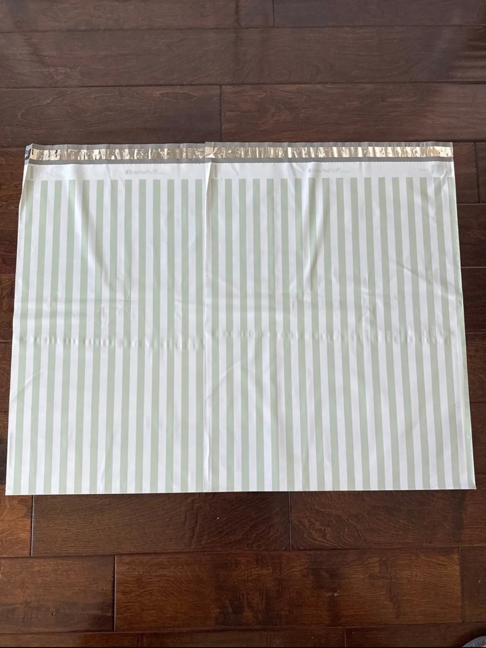 20 Pack - 19x24” XXL Beautiful Green Stripes Poly Mailers